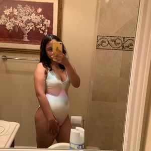 Meet your Posher, Reyna